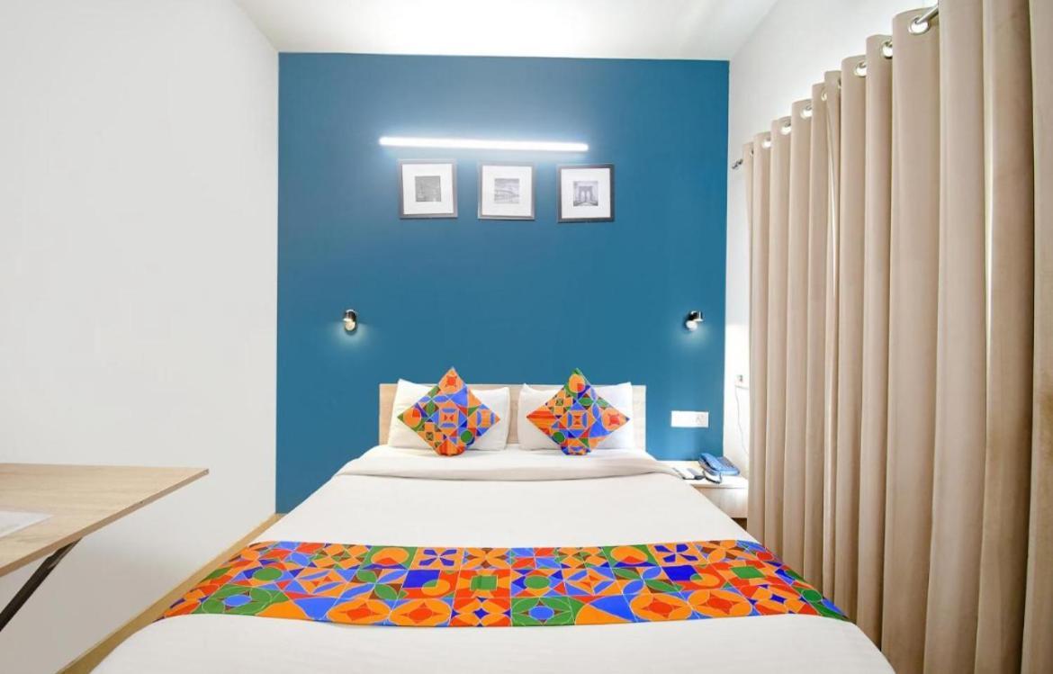 Hotel Vrindavan Bhakti Bhavan- Near Prem Mandir By Mukund Esterno foto